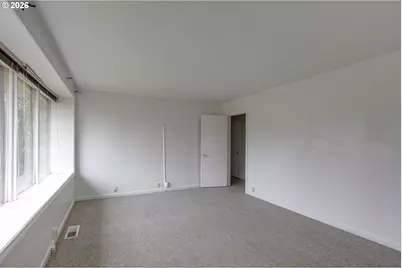 591 Harden Dr, Lebanon, OR 97355 - Photo 5
