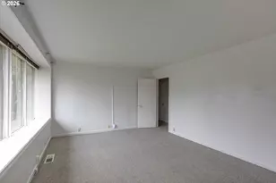 591 Harden Dr, Lebanon, OR 97355 - Photo 5