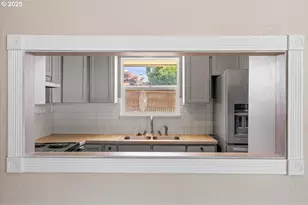 631 E 4th Ave, Riddle, OR 97469 - Photo 5