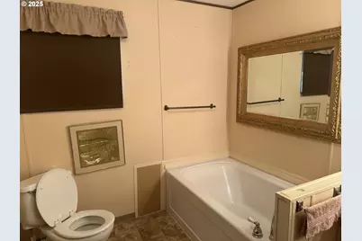 98825 Pleasant Hill Dr #15, Brookings, OR 97415 - Photo 11