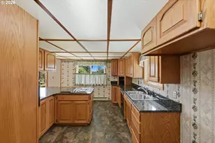 66635 Gunderson Rd, North Bend, OR 97459 - Photo 21