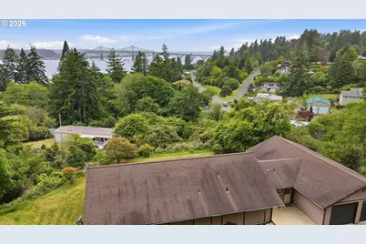 66635 Gunderson Rd, North Bend, OR 97459 - Photo 3