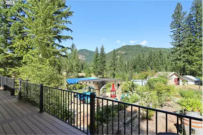 11 Edgewater Dr, Carson, WA 98610 - Photo 23