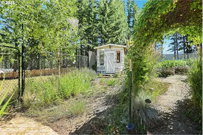 11 Edgewater Dr, Carson, WA 98610 - Photo 27