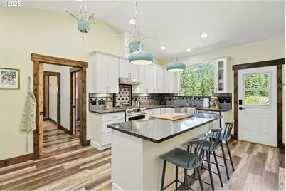 11 Edgewater Dr, Carson, WA 98610 - Photo 11