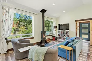 11 Edgewater Dr, Carson, WA 98610 - Photo 9