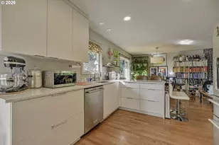10980 SW Polsky Rd, Beaverton, OR 97005 - Photo 9