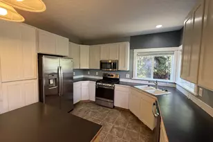 3408 Ambleside Dr, Springfield, OR 97477 - Photo 25