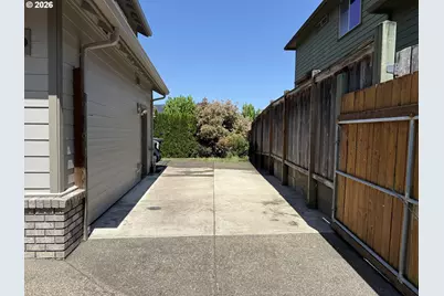 3408 Ambleside Dr, Springfield, OR 97477 - Photo 5