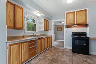 1301 6th St, La Grande, OR 97850 - Photo 11