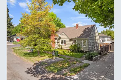 1301 6th St, La Grande, OR 97850 - Photo 3