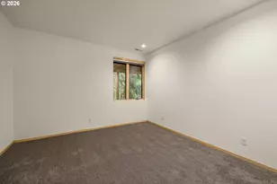 7324 NW Penridge Rd, Portland, OR 97229 - Photo 27