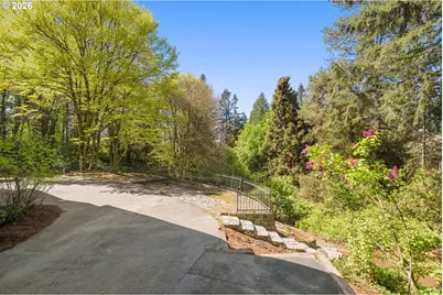 7324 NW Penridge Rd, Portland, OR 97229 - Photo 37