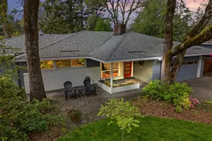 6025 Carman Dr, Lake Oswego, OR 97035 - Photo 1