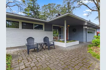 6025 Carman Dr, Lake Oswego, OR 97035 - Photo 3