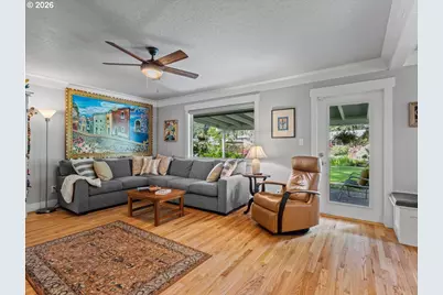 6025 Carman Dr, Lake Oswego, OR 97035 - Photo 7