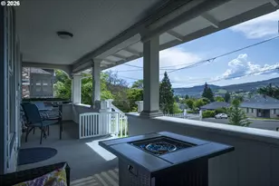 1327 SE Main St, Roseburg, OR 97470 - Photo 5