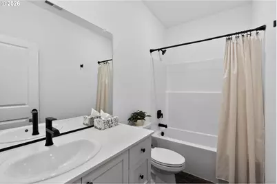 1524 N Young St, Lafayette, OR 97127 - Photo 17