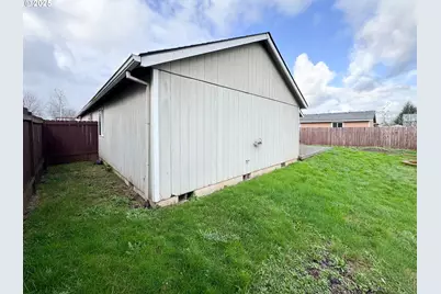 513 Pegasus Ct, Molalla, OR 97038 - Photo 23