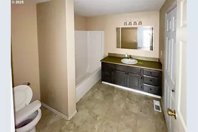 513 Pegasus Ct, Molalla, OR 97038 - Photo 19