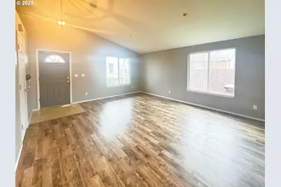 513 Pegasus Ct, Molalla, OR 97038 - Photo 3