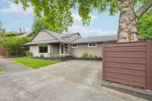 821 SE Bush St, Portland, OR 97202 - Photo 3