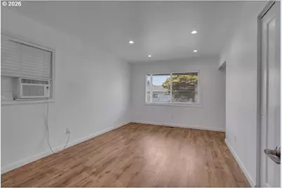 3001 NE Azalea St, Hillsboro, OR 97124 - Photo 5
