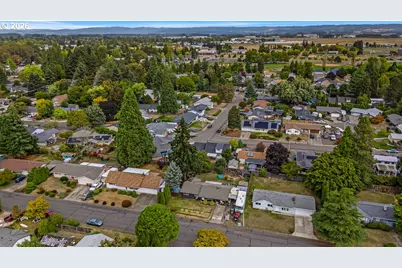 3001 NE Azalea St, Hillsboro, OR 97124 - Photo 15