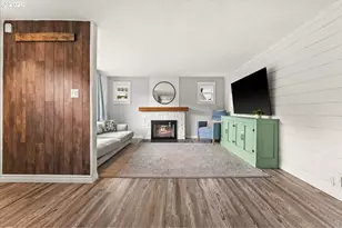 622 SW Utah St, Camas, WA 98607 - Photo 9