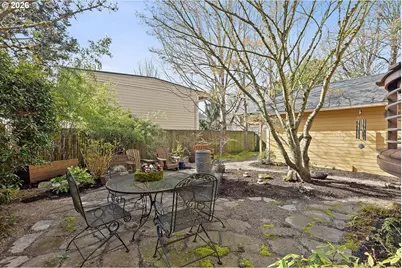 1526 SE Taylor St, Portland, OR 97214 - Photo 41