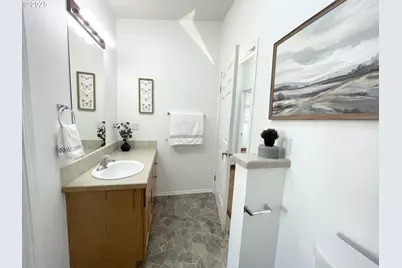 4445 Blueberry Ln NE, Salem, OR 97305 - Photo 27