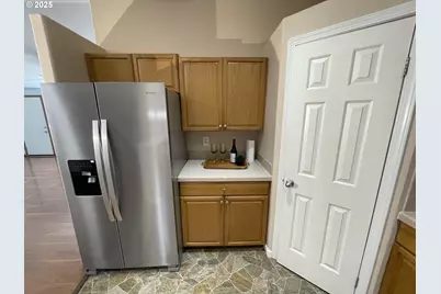 4445 Blueberry Ln NE, Salem, OR 97305 - Photo 9