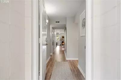 6625 W Burnside Rd #226, Portland, OR 97210 - Photo 3