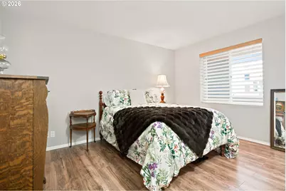 6625 W Burnside Rd #226, Portland, OR 97210 - Photo 15