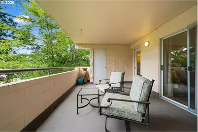 6625 W Burnside Rd #226, Portland, OR 97210 - Photo 21