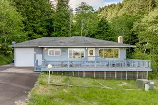 302 Holly Ave, Garibaldi, OR 97118 - Photo 1