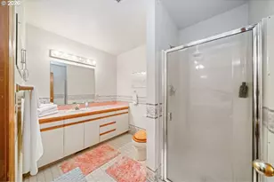 302 Holly Ave, Garibaldi, OR 97118 - Photo 19