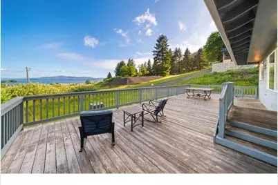 302 Holly Ave, Garibaldi, OR 97118 - Photo 7