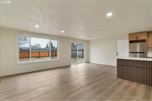 2440 S Second St, Lebanon, OR 97355 - Photo 7