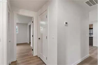 2440 S 2nd St, Lebanon, OR 97355 - Photo 25