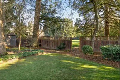 19176 Benfield Ave, Lake Oswego, OR 97035 - Photo 33