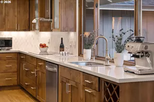 19176 Benfield Ave, Lake Oswego, OR 97035 - Photo 11