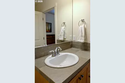 618 NE Garswood Ln, Hillsboro, OR 97006 - Photo 25