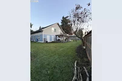 2090 Minnesota St, Eugene, OR 97401 - Photo 17