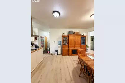 2090 Minnesota St, Eugene, OR 97401 - Photo 9