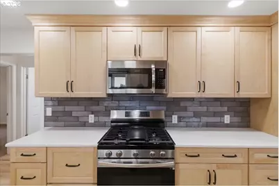 31195 Pirtle Dr, Albany, OR 97321 - Photo 17