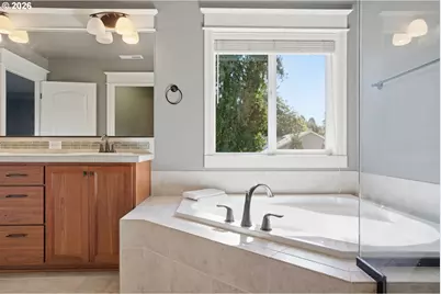 13874 SW Halcyon Ter, Portland, OR 97223 - Photo 23