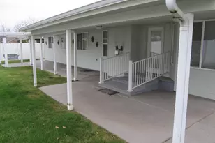 1144 E Main St, Hermiston, OR 97838 - Photo 25