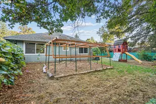 6983 Oakridge Dr, Gladstone, OR 97027 - Photo 45