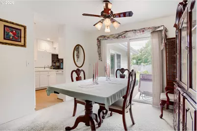 744 SE 170th Dr, Portland, OR 97233 - Photo 7